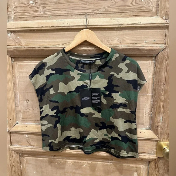 Dolce & Gabbana Camo-printed crop T-shirt - Picture 1 of 4